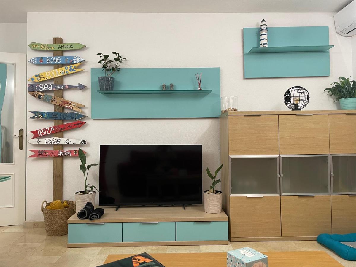 Traveler'S Beach Apartment With Sea View, Free Coffee & Parking Benidorm Exterior foto